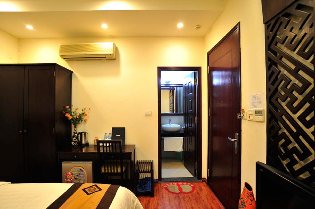Wild Lotus Hotel - Xuan Dieu Hanoi Exterior photo