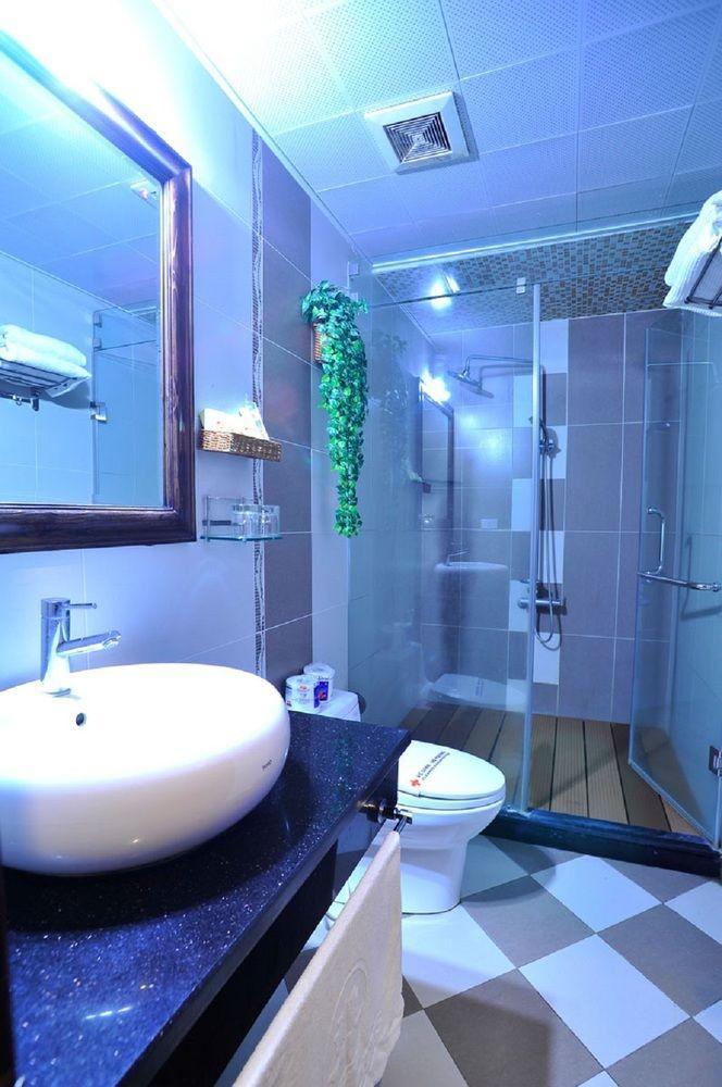 Wild Lotus Hotel - Xuan Dieu Hanoi Exterior photo