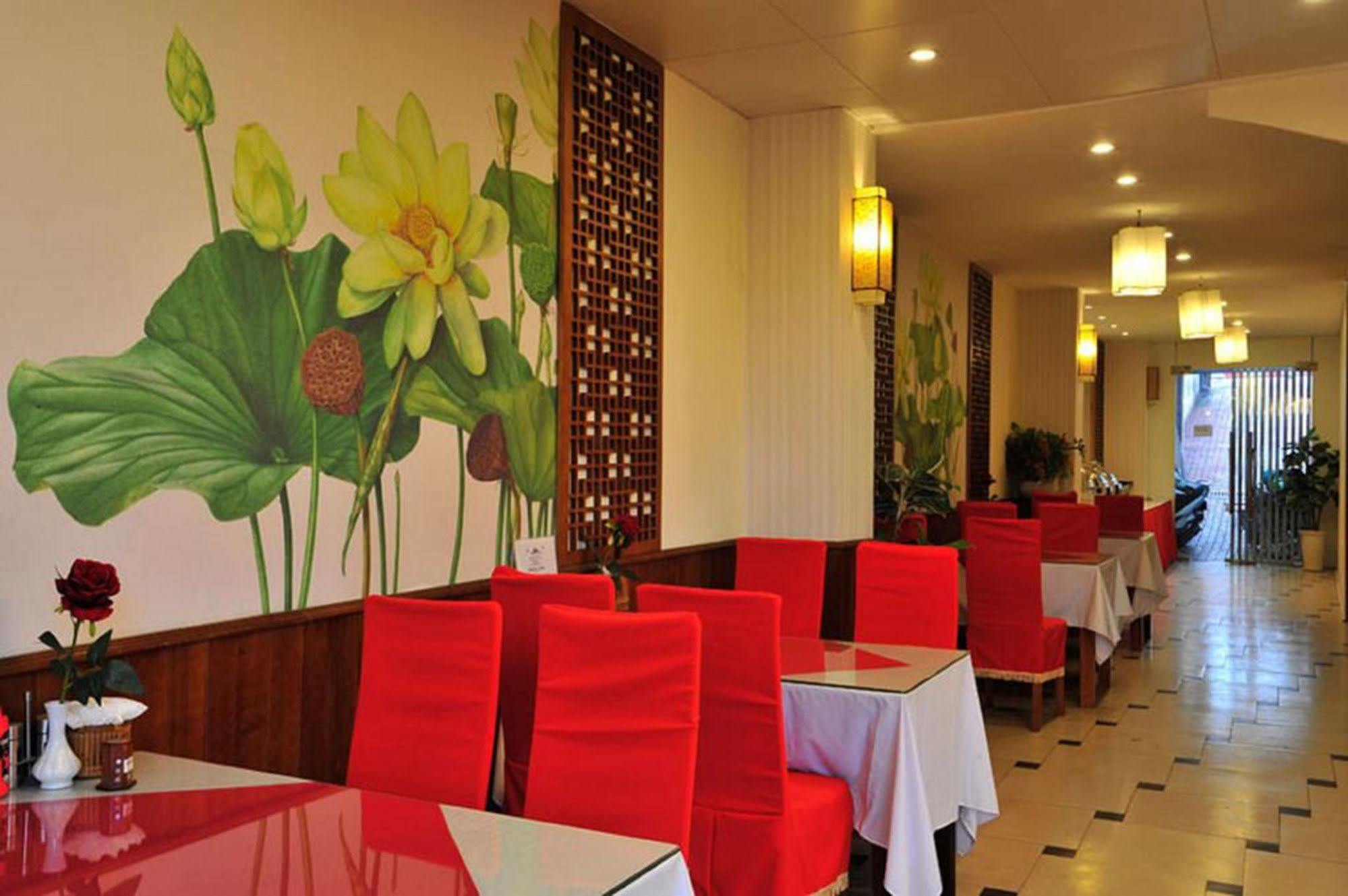 Wild Lotus Hotel - Xuan Dieu Hanoi Exterior photo